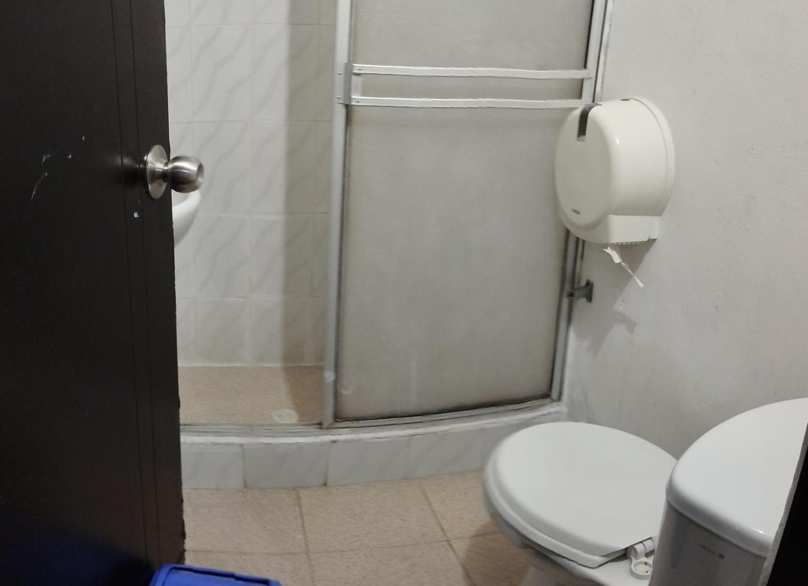 Hotel Colonial Armenia Ro Экстерьер фото